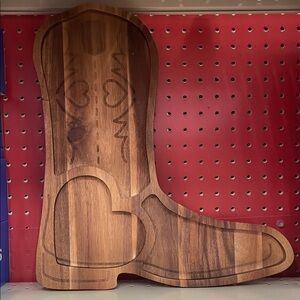 Western  Boot Charcuterie Board
Great for Rodeo /Western Party.